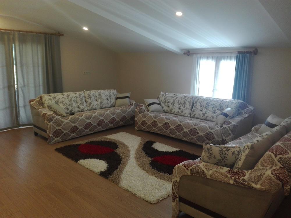 Kuzey Palace 우준괼 외부 사진